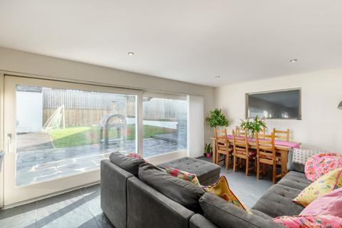 9 Kirkhill Terrace, Gorebridge, EH23 4LL
