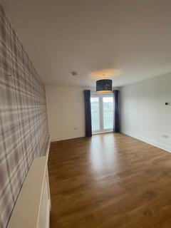 2 bedroom flat to rent, Mulberry Crescent, Renfrew, PA4