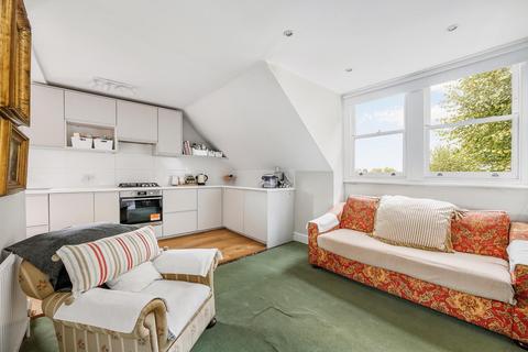 2 bedroom apartment for sale, Beverley Road, Chiswick, W4