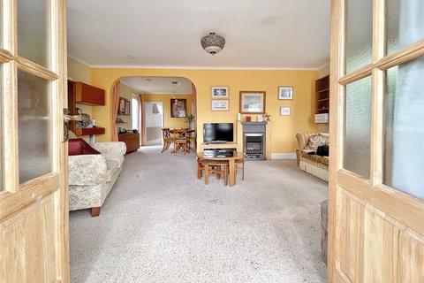 2 Keymer Crescent, Goring By Sea, Worthing, BN12 4LE