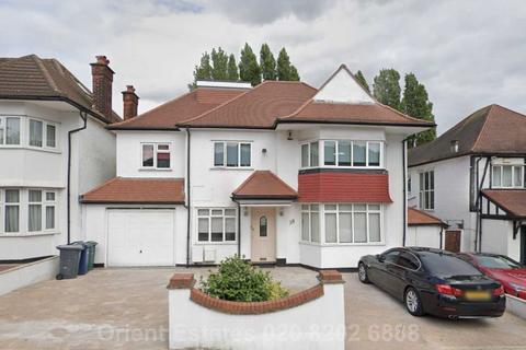38 Allington Road, London, NW4 3DE