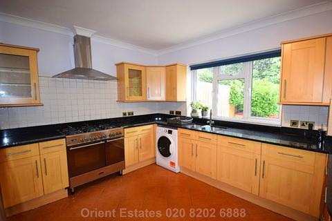 38 Allington Road, London, NW4 3DE