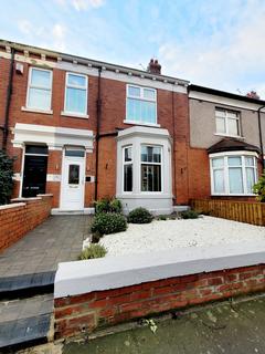 4 bedroom terraced house for sale, Roxburgh Terrace, Whitley Bay, North Tyneside, NE26