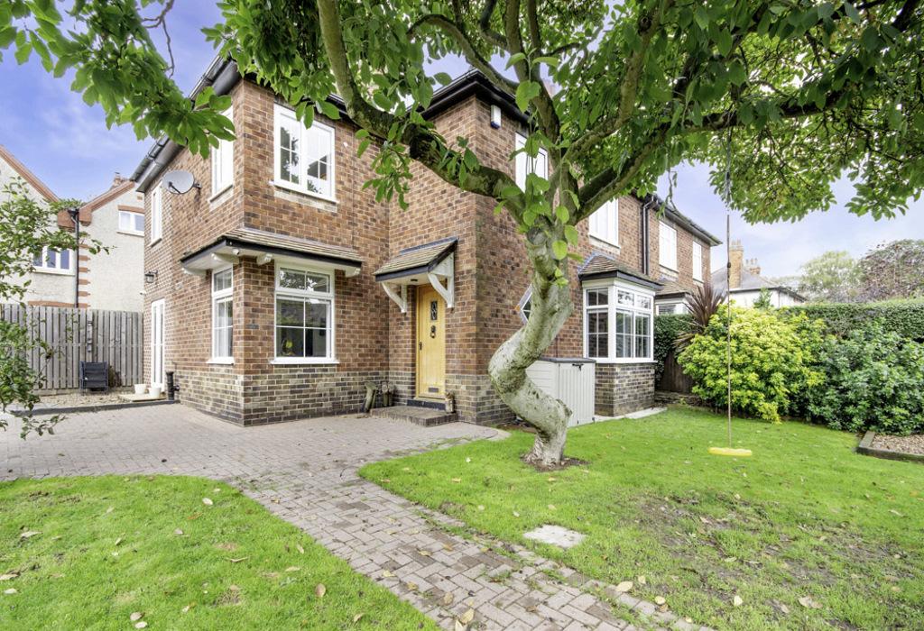 Magnolia House, Doncaster Road, Doncaster, South Yorkshire 5 bed semidetached house for sale