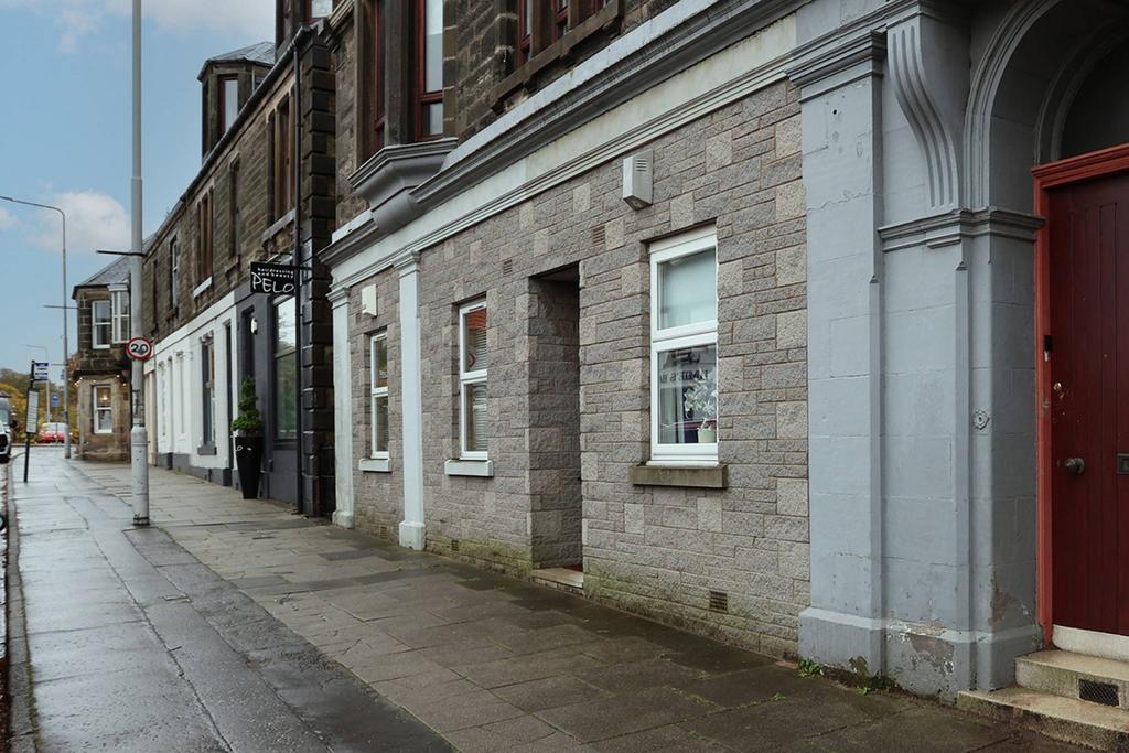 15A High Street, Markinch, Glenrothes, KY7 6DQ 2 bed flat for sale £