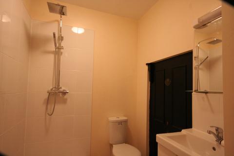 Studio to rent, West Street, Buckingham