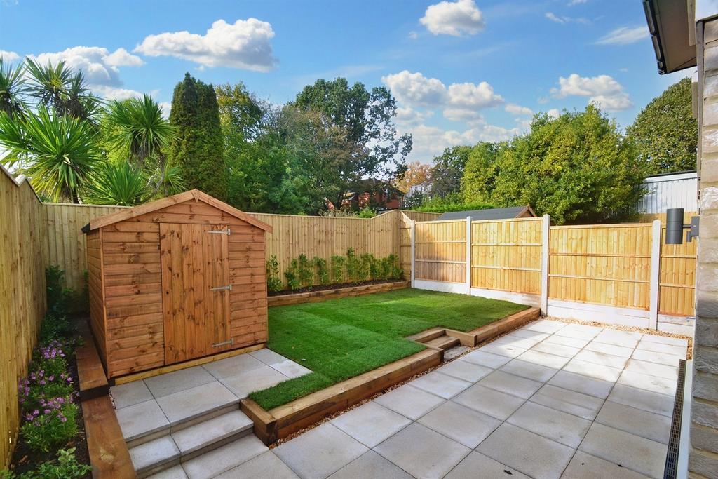 Ashley Cross 3 bed detached house for sale £865,000