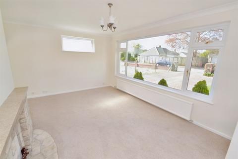 36 Ascot Road, Broadstone, BH18 9EZ