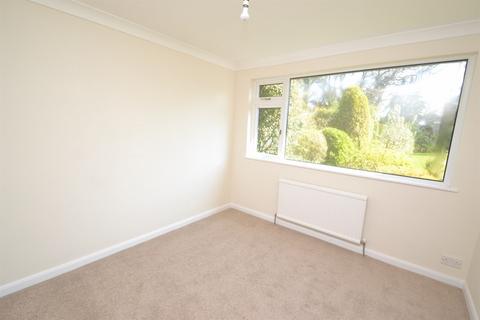 36 Ascot Road, Broadstone, BH18 9EZ