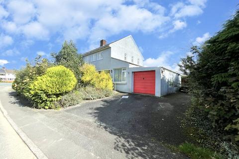 4 bedroom semi-detached house for sale, St. Martins Park, Haverfordwest, Pembrokeshire, SA61