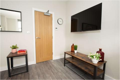 2 bedroom flat to rent, Winstanley Terrace, Leeds LS6