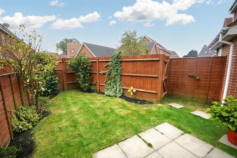 2 bedroom end of terrace house to rent, Lapwing Way, Four Marks, Alton, Hampshire, GU34