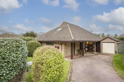3 bedroom detached bungalow for sale - Havering Close, Tunbridge Wells