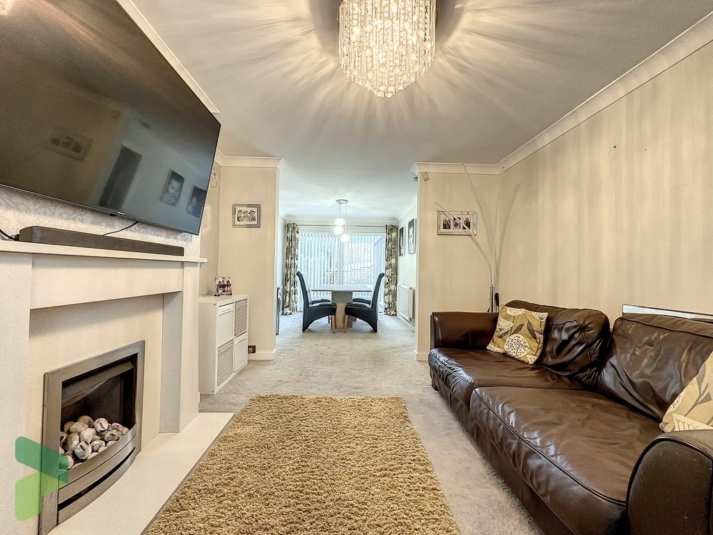 Woodlands Grove, Darwen 3 bed semidetached house for sale £299,950
