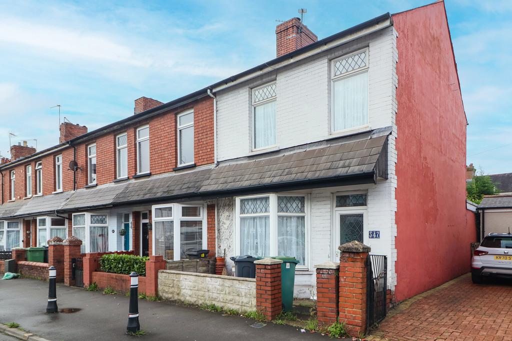 Caerphilly Road, Birchgrove, Cardiff 2 bed end of terrace house for