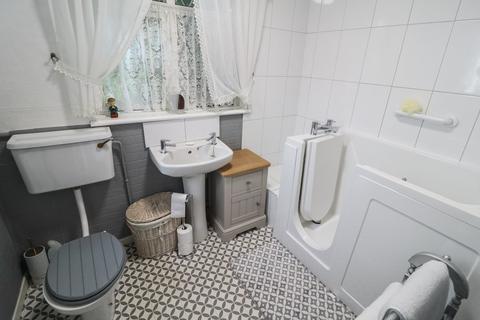 347 Caerphilly Road, Cardiff, CF14 4QF