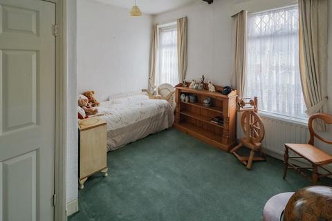 347 Caerphilly Road, Cardiff, CF14 4QF