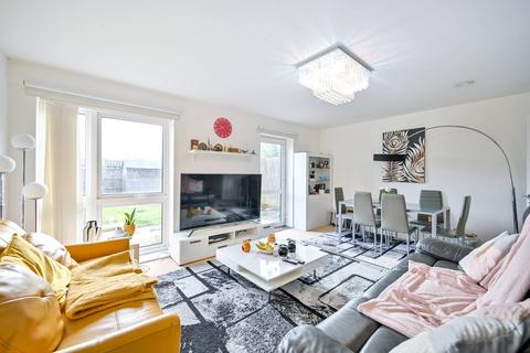 3 bedroom end of terrace house for sale, Crane Lodge Road, Hounslow, TW5