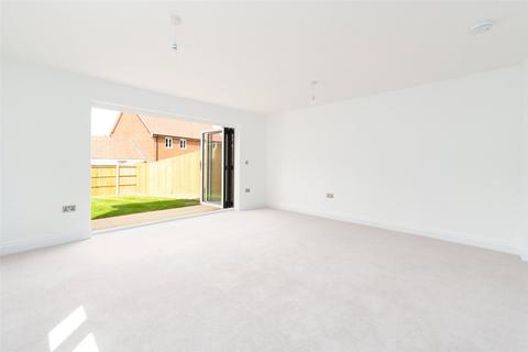 4 bedroom semi-detached house for sale, The Hayfield, Mayflower Meadow, Platinum Way, Angmering, West Sussex, BN16