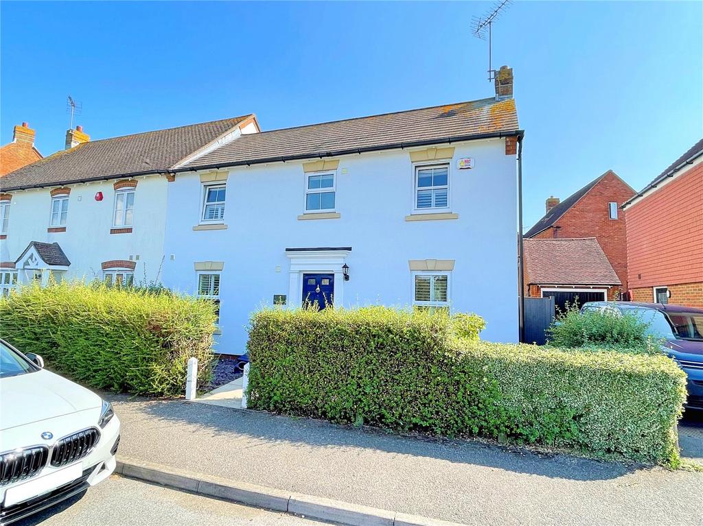 William Olders Road, Angmering, Littlehampton, West Sussex, BN16 3 bed
