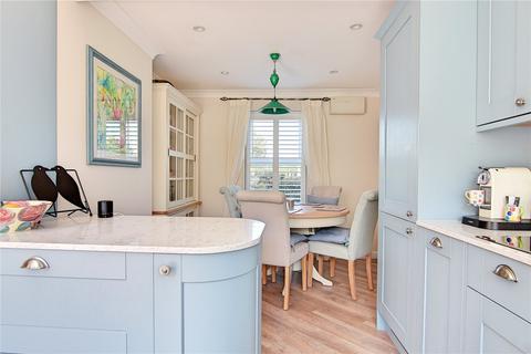 3 bedroom semi-detached house for sale, William Olders Road, Angmering, Littlehampton, West Sussex, BN16