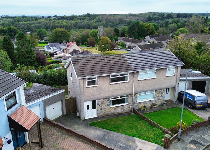7 Glenview, Pen Y Fai, Bridgend, CF31 4LZ 3 bed semidetached house for
