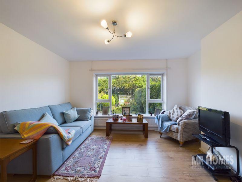 Pentrebane Road Fairwater Cardiff CF5 3RE 3 bed terraced house for sale