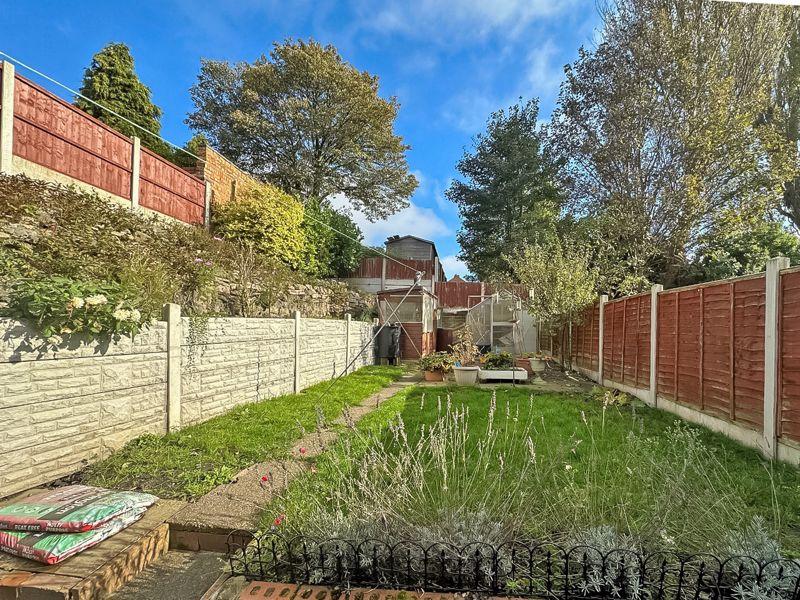 Kent Avenue, Walsall 4 bed semidetached house for sale £275,000