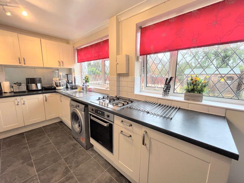 Hazelwood Road, Streetly, Sutton Coldfield 4 bed semidetached house for sale £390,000