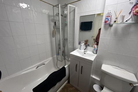 10 Broadgate, Waltham Abbey, EN9 3NH