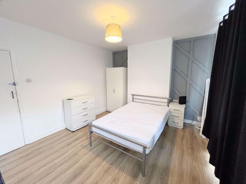 Stamford Street, Grantham 1 bed apartment £450 pcm (£104 pw)