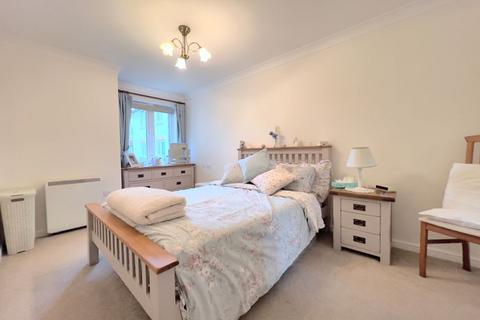 1 bedroom retirement property for sale, Owen Court, Hollyfield Road, Sutton Coldfield B75 7SG