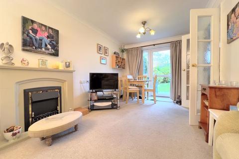 1 bedroom retirement property for sale, Owen Court, Hollyfield Road, Sutton Coldfield B75 7SG