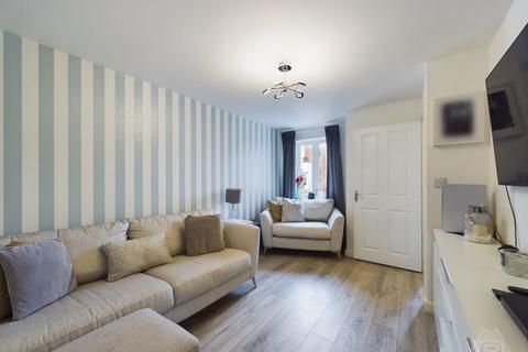 3 Mill Field Way, Aveley, South Ockendon, RM15 4ET