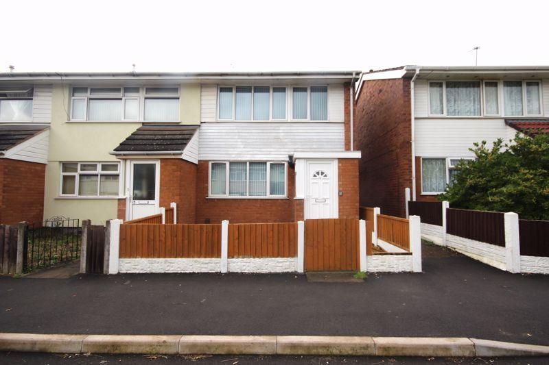 Chepstow Way, Walsall 3 bed terraced house to rent £950 pcm (£219 pw)