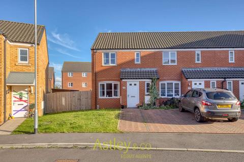 3 bedroom end of terrace house for sale - Bourges Court, Sprowston, Norwich, NR7