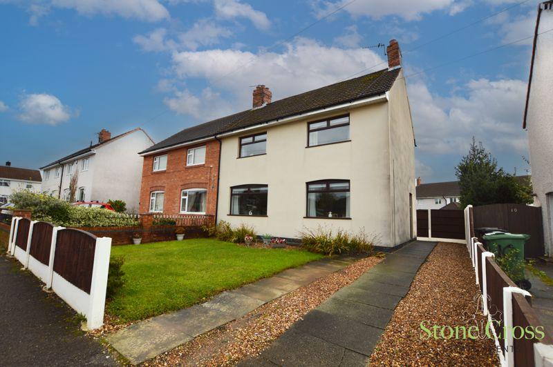 Hazel Grove, Golborne, WA3 3LX 3 bed semidetached house for sale £