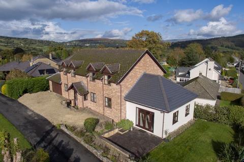 5 bedroom detached house for sale, Duffryn Road, Llangynidr, Crickhowell