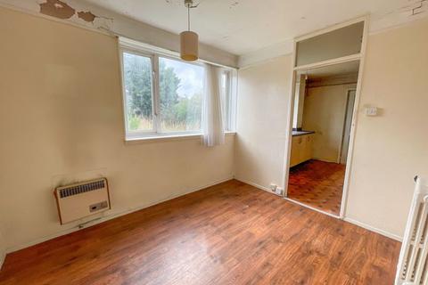 14 Barnlea Close, Feltham, TW13 5LQ
