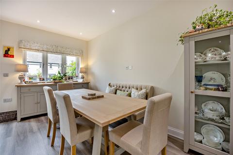 2 bedroom retirement property for sale - Forest Grove, Burford, Oxfordshire, OX18