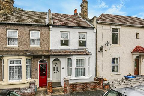 21 Wyche Grove, South Croydon, CR2 6EX