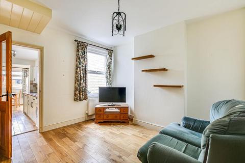 21 Wyche Grove, South Croydon, CR2 6EX