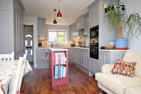 4 bedroom bungalow for sale, Maes Yr Hafod, Menai Bridge, Isle of Anglesey, LL59