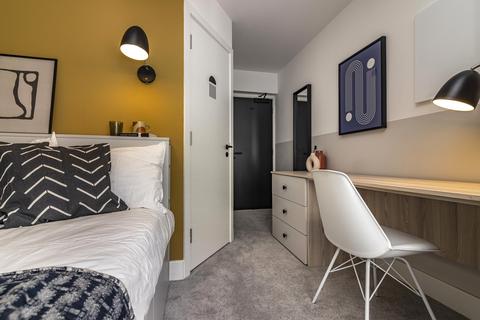 6 bedroom flat to rent - North Sherwood Street, City Centre, Nottingham