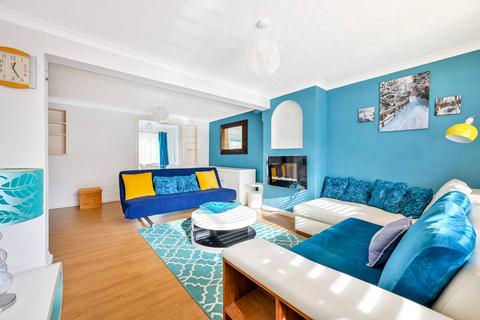 3 bedroom terraced house for sale, Gillian Terrace, The Retreat, Surbiton, KT5