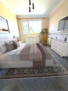 2 bedroom bungalow for sale, Farmdene Close, Highcliffe, Christchurch, Dorset, BH23