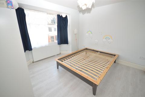 26 Overstone Road, Luton, LU4 8QZ