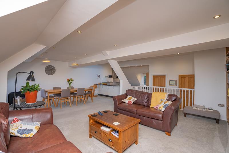 Wells House, Holywell Road, Malvern, WR14 4LH 3 bed apartment for sale