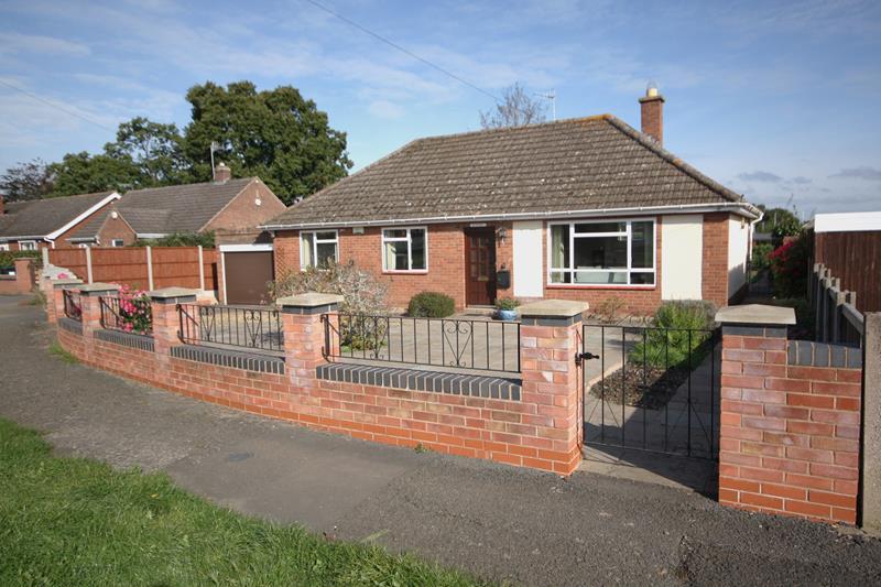 33 Charles Way, Malvern, Worcestershire, WR14 3 bed bungalow for sale