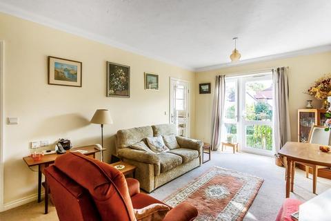 1 bedroom retirement property for sale, EMMELINE LODGE, LEATHERHEAD, KT22